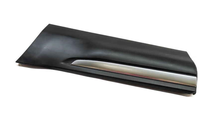 2015 LAND RANGE ROVER EVOQUE (L538) REAR LEFT LOWER DOOR MOULDING (BLACK)