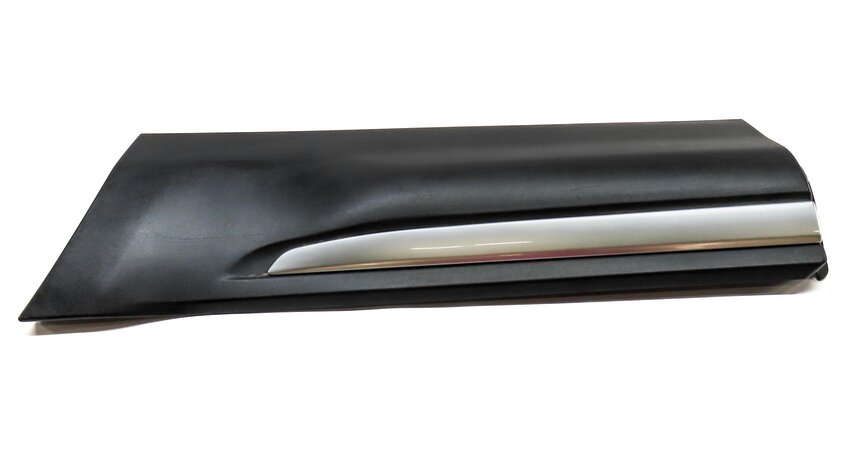 Thumbnail 2: 2015 LAND RANGE ROVER EVOQUE (L538) REAR LEFT LOWER DOOR MOULDING (BLACK)