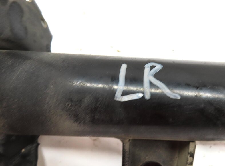 Thumbnail 10: 12-19 RANGE ROVER EVOQUE L538 REAR LEFT & RIGHT STANDARD SUSPENSION SHOCK STRUT