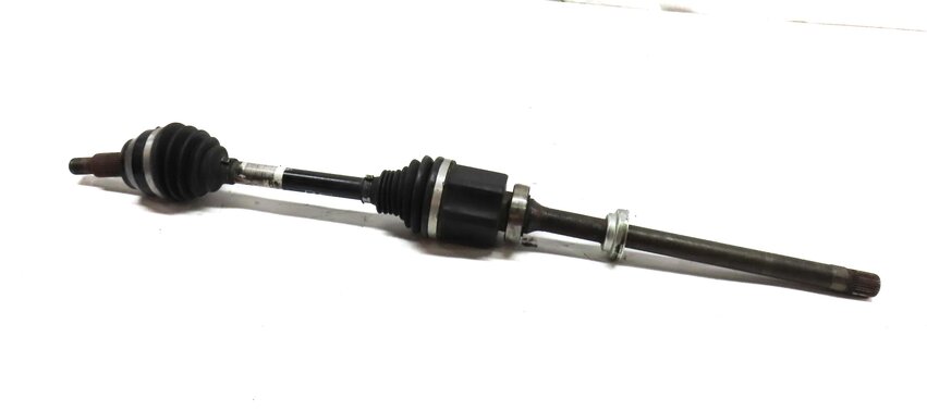 12-17 RANGE ROVER EVOQUE DISCOVERY SPORT (L538 L550) RIGHT FRONT AXLE SHAFT