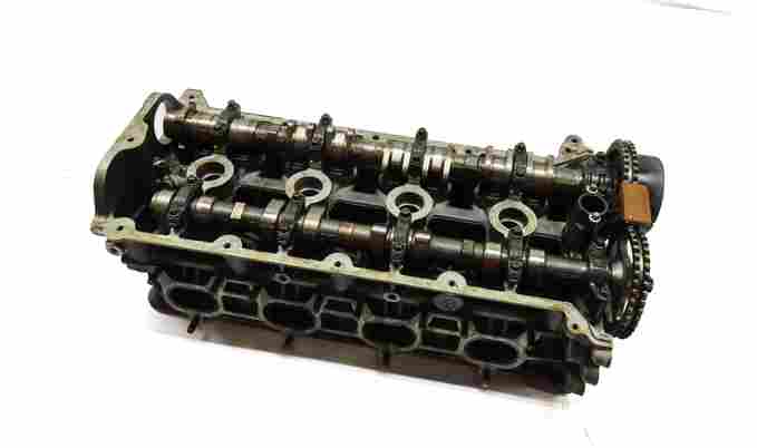 Thumbnail 1: 2011-2014 PORSCHE CAYENNE (958) 4.8L M48 ENGINE - RIGHT PASSENGER CYLINDER HEAD