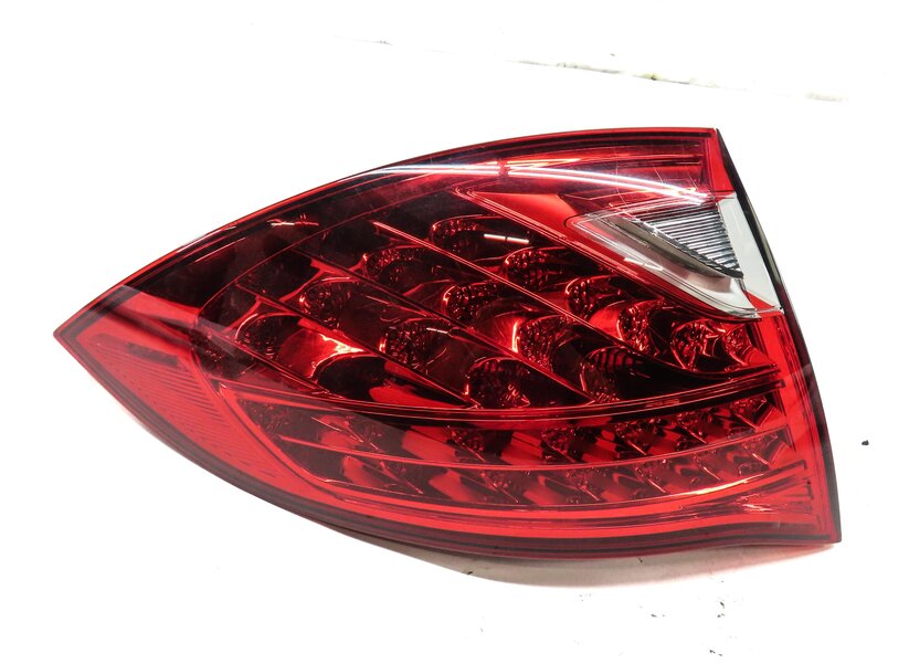 Thumbnail 3: 2011-2014 PORSCHE CAYENNE (958) LEFT DRIVER OUTER TAILLIGHT BRAKE LIGHT LAMP