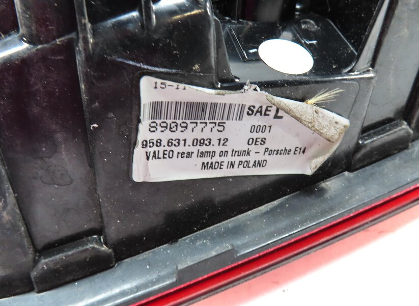 Thumbnail 6: 2011-2014 PORSCHE CAYENNE (958) LEFT DRIVER INNER TRUNK TAILLIGHT LIGHT LAMP
