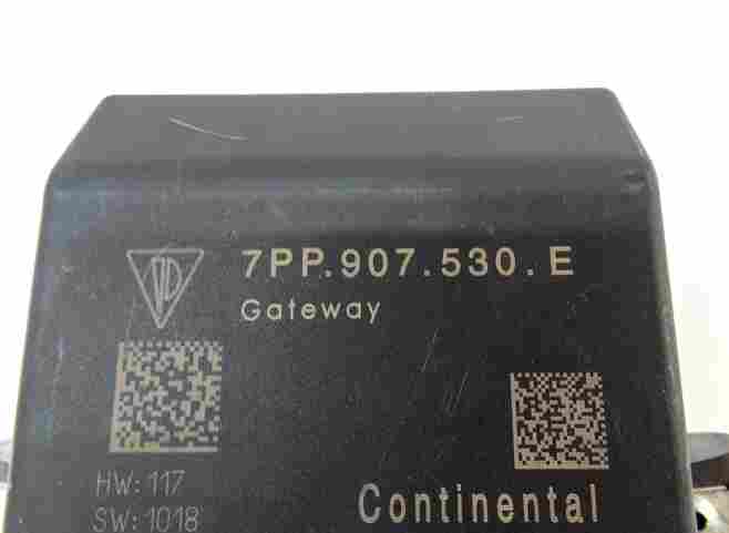 Thumbnail 13: 11-14 PORSCHE CAYENNE (958) 4.8L NON-TURBO ENGINE ECM IMMOBILIZER MODULE KEY SET