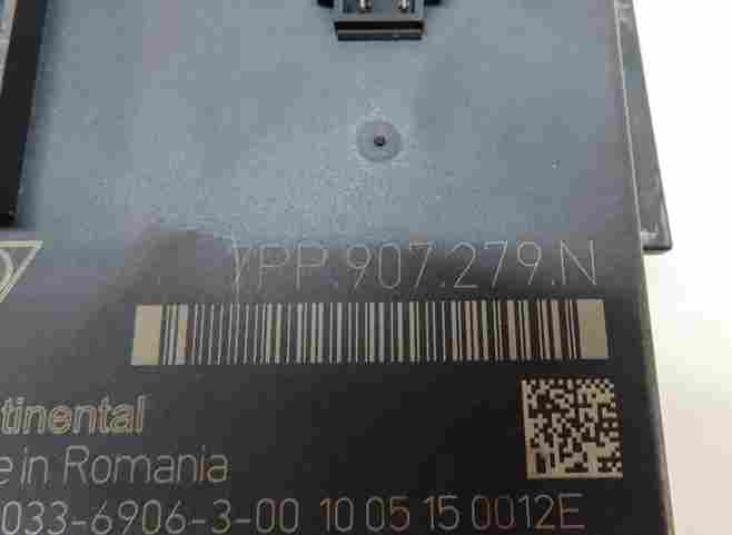 Thumbnail 9: 11-14 PORSCHE CAYENNE (958) 4.8L NON-TURBO ENGINE ECM IMMOBILIZER MODULE KEY SET