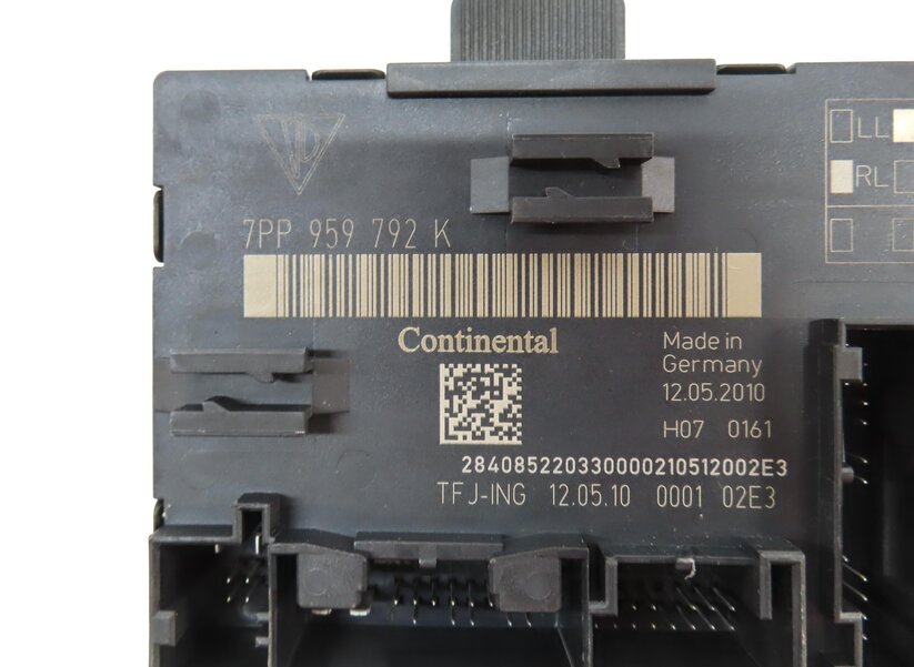 Thumbnail 4: 2011 PORSCHE CAYENNE (958) FRONT RIGHT PASSENGER DOOR CONTROL MODULE 7PP959792K