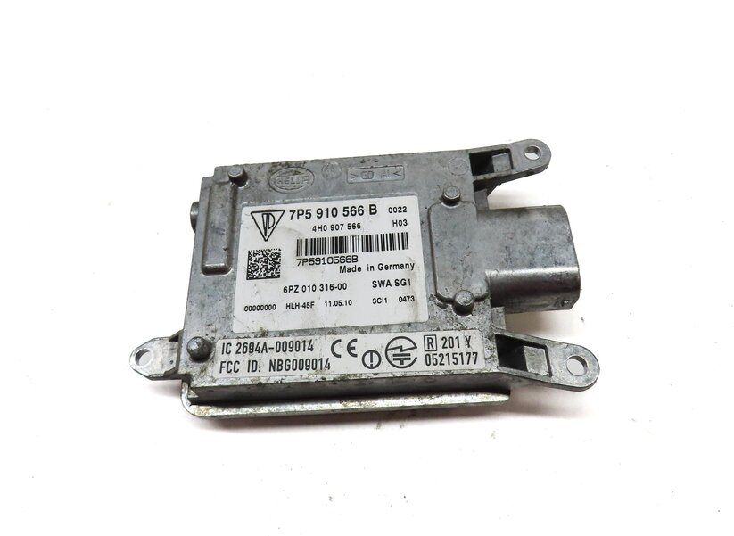 Thumbnail 2: 2011-2016 PORSCHE CAYENNE (958) LEFT DRIVER REAR BLIND SPOT RADAR MODULE