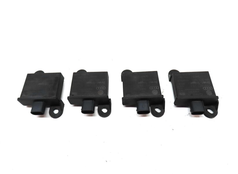 Thumbnail 2: 2011 PORSCHE CAYENNE (958) TIRE PRESSURE MONITORING TPMS TRANSMITTER SENSOR SET4