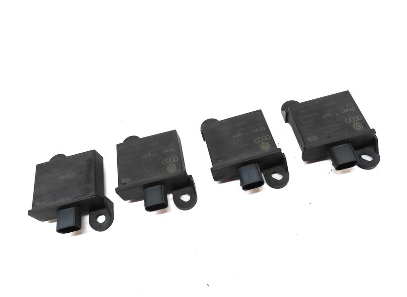 Thumbnail 3: 2011 PORSCHE CAYENNE (958) TIRE PRESSURE MONITORING TPMS TRANSMITTER SENSOR SET4