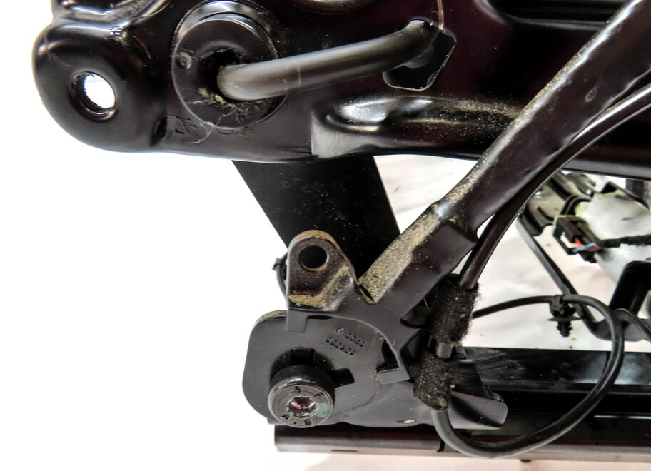 Thumbnail 8: 2011-2014 PORSCHE CAYENNE (958) LEFT FRONT DRIVER SEAT TRACK & MOTORS w/ MEMORY