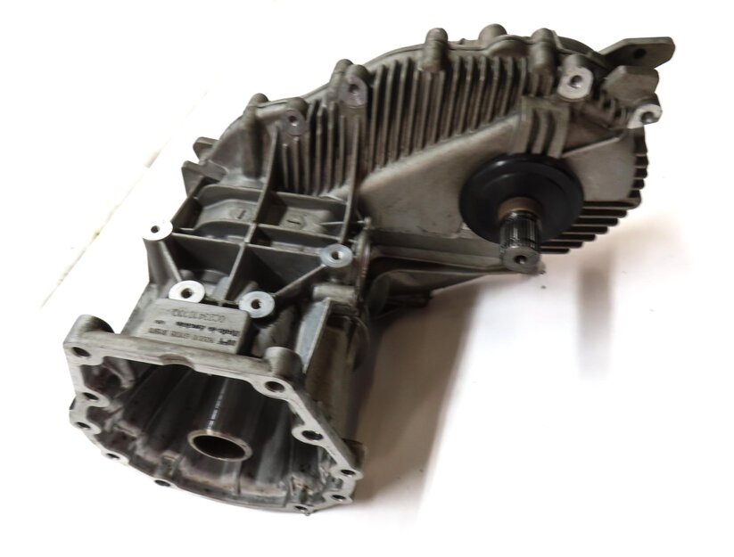 Thumbnail 4: 11-18 PORSCHE CAYENNE 958 4.8L GKB NBM NFB FRONT TRANSFER CASE (w/o SHIFT MOTOR)
