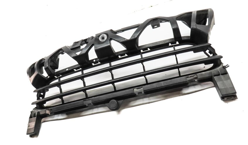 Thumbnail 3: 2011-2014 PORSCHE CAYENNE (958) FRONT CENTER PRIMARY GRILLE (w/o PARK ASSIST)