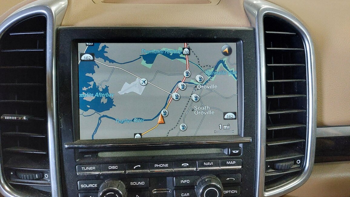 11-16 PORSCHE CAYENNE (958) GPS NAVIGATION DISPLAY SCREEN RADIO STEREO RECEIVER