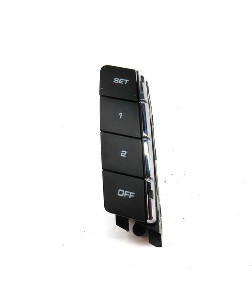 Thumbnail 2: 2011 PORSCHE CAYENNE (958) FRONT RIGHT PASSENGER SEAT MEMORY SWITCH BUTTON PANEL