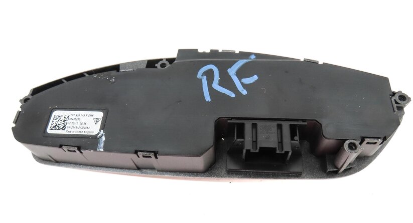 Thumbnail 5: 2011 PORSCHE CAYENNE (958) FRONT RIGHT PASSENGER SEAT ADJUST SWITCH w/ LUMBAR