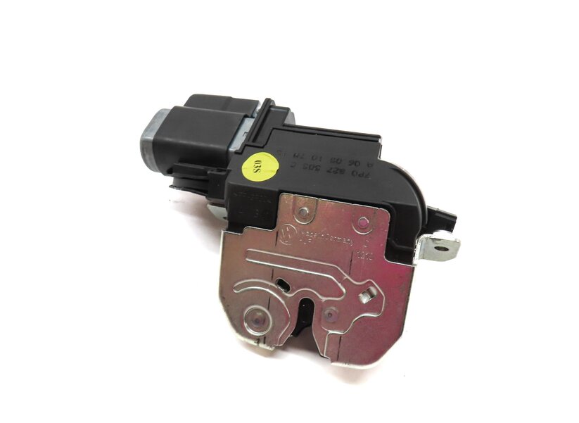 2011 PORSCHE CAYENNE (958) REAR HATCH TRUNK LOCK LATCH ACTUATOR 7P0827505C