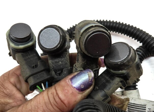 Thumbnail 5: 2011 PORSCHE CAYENNE 958 REAR PARK ASSIST PDC SENSOR SET4 (GREY) & WIRE HARNESS
