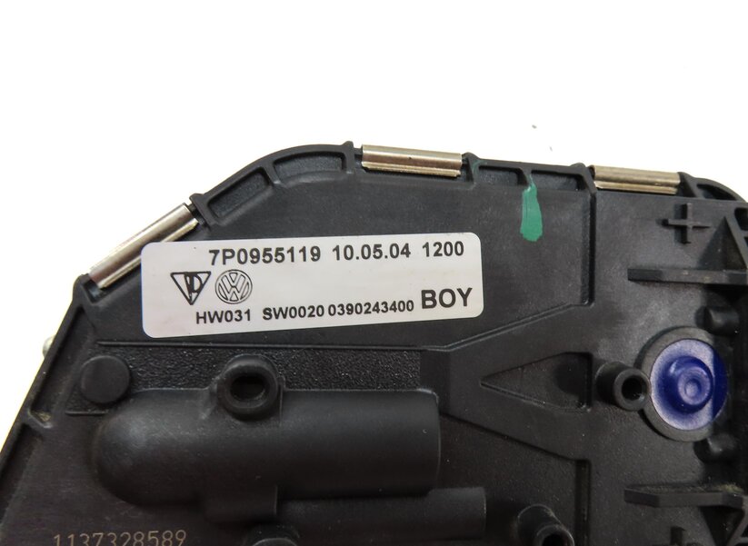Thumbnail 6: 2011-2018 PORSCHE CAYENNE (958) FRONT WINDSHIELD WIPER MOTOR