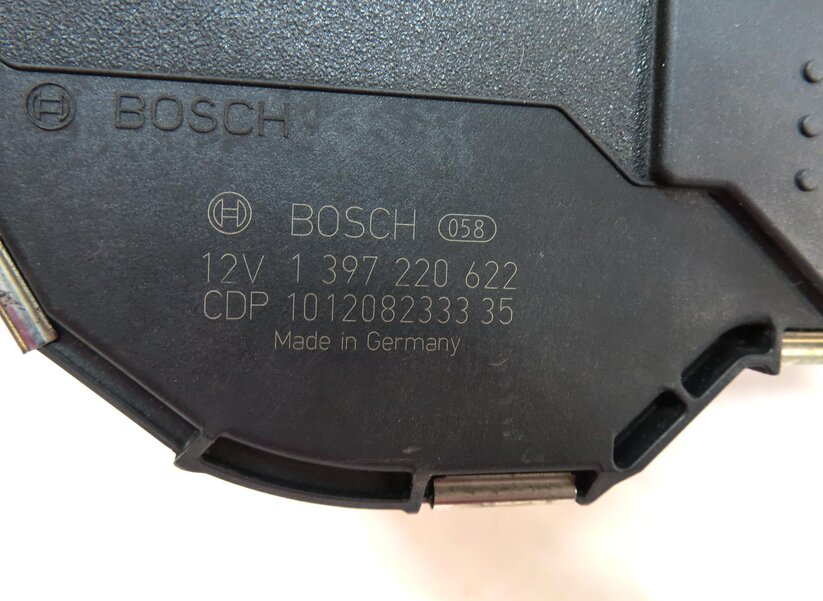 Thumbnail 7: 2011-2018 PORSCHE CAYENNE (958) FRONT WINDSHIELD WIPER MOTOR