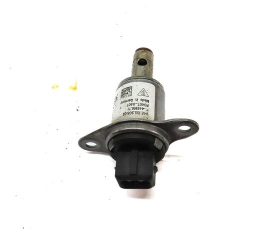 Thumbnail 2: 2011 PORSCHE CAYENNE (958) 4.8L NON-TURBO ENGINE CAMSHAFT ADJUSTER SOLENOID