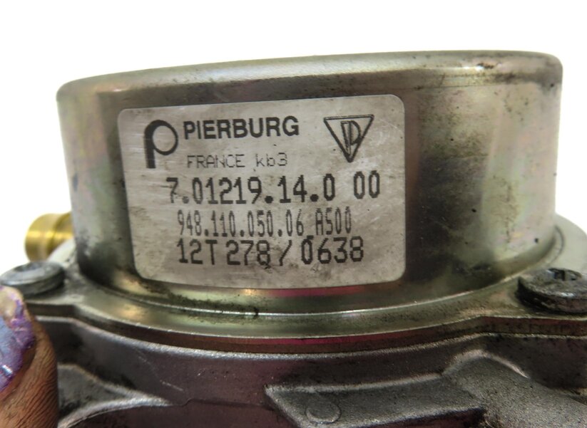 Thumbnail 6: 2011 PORSCHE CAYENNE (958) 4.8L NON-TURBO ENGINE BRAKE VACUUM PUMP 94811005006