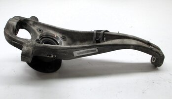 2011-2018 PORSCHE CAYENNE (958) RIGHT FRONT PASSENGER SPINDLE KNUCKLE HUB