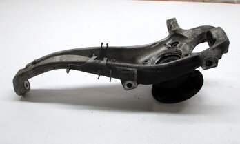 Thumbnail 2: 2011-2018 PORSCHE CAYENNE (958) RIGHT FRONT PASSENGER SPINDLE KNUCKLE HUB