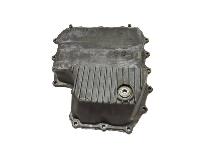 Thumbnail 2: 2011-2018 PORSCHE CAYENNE (958) 4.8L M48 V8 ENGINE - LOWER OIL PAN SUMP