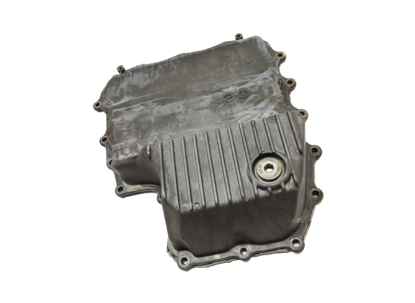 Thumbnail 3: 2011-2018 PORSCHE CAYENNE (958) 4.8L M48 V8 ENGINE - LOWER OIL PAN SUMP