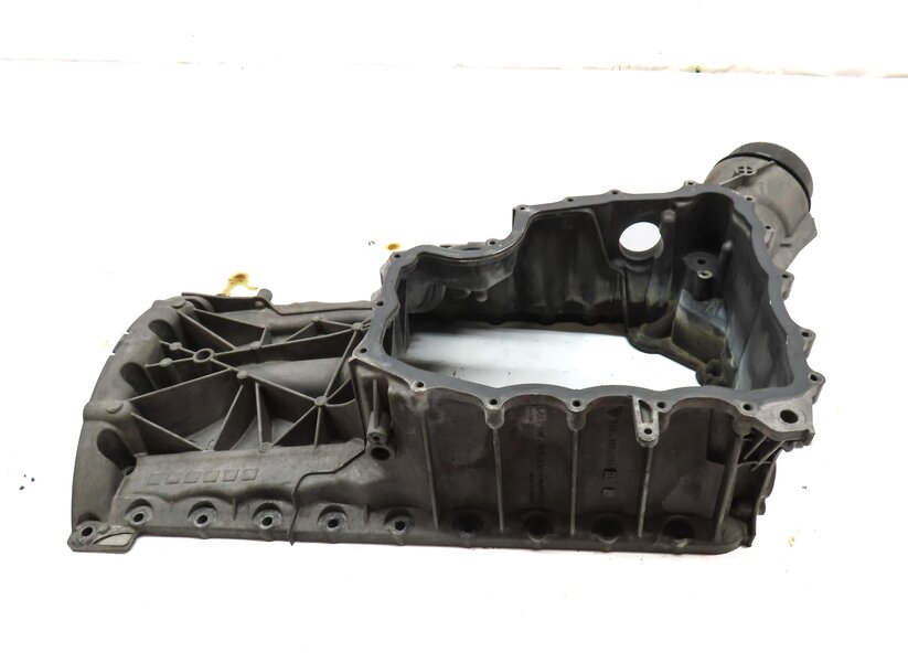 Thumbnail 5: 2011-2013 PORSCHE CAYENNE (958) 4.8L M48 V8 - UPPER ENGINE OIL PAN CRADLE
