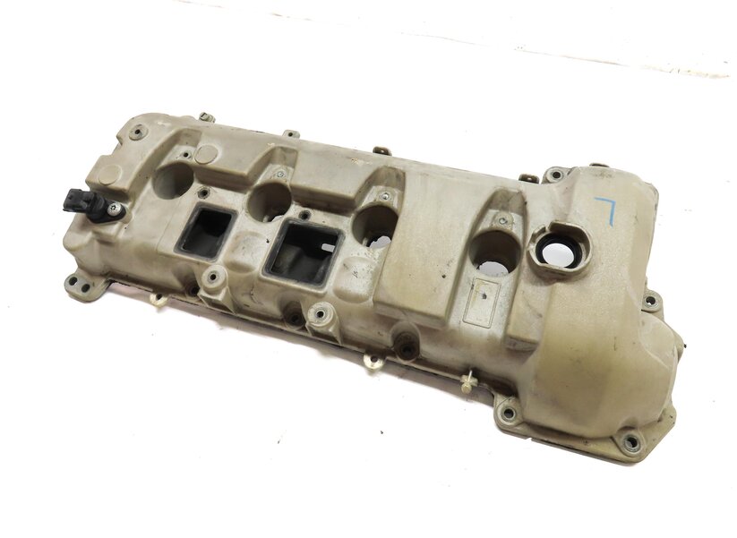 2010-2018 PORSCHE CAYENNE PANAMERA (958 970 G1) 4.8L V8 ENGINE LEFT VALVE COVER
