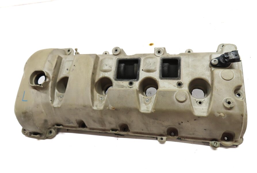 Thumbnail 4: 2010-2018 PORSCHE CAYENNE PANAMERA (958 970 G1) 4.8L V8 ENGINE LEFT VALVE COVER