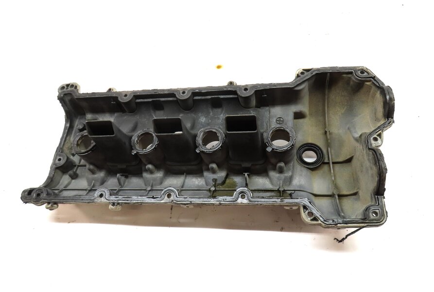 Thumbnail 5: 2010-2018 PORSCHE CAYENNE PANAMERA (958 970 G1) 4.8L V8 ENGINE LEFT VALVE COVER