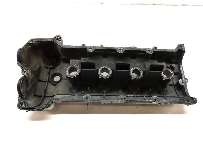 Thumbnail 6: 2010-2018 PORSCHE CAYENNE PANAMERA (958 970 G1) 4.8L V8 ENGINE RIGHT VALVE COVER