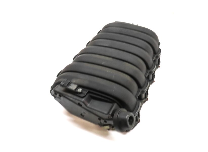 2011-2014 PORSCHE CAYENNE (958) 4.8L M48 V8 ENGINE - INTAKE MANIFOLD ASSEMBLY