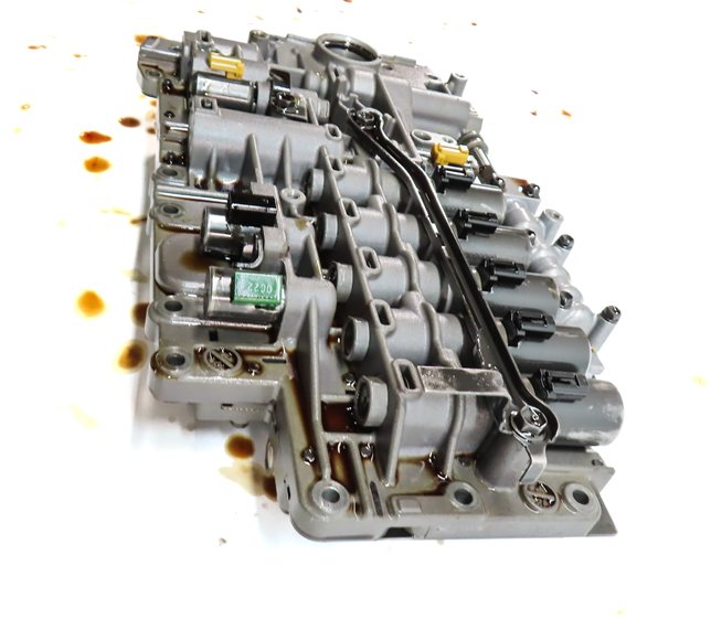 Thumbnail 4: 2011-2018 PORSCHE CAYENNE (958) A/T AUTO AUTOMATIC TRANSMISSION VALVE BODY