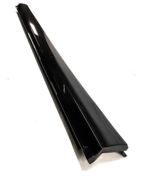 Thumbnail 4: 14-17 MERCEDES B ELECTRIC (W242) FRONT RIGHT PASSENGER DOOR MOULDING TRIM BLACK