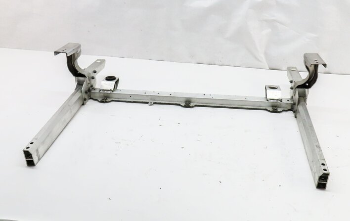 14-17 MERCEDES B ELECTRIC (W242) RADIATOR SUPPORT MOUNT BRACKET ASSEMBLY