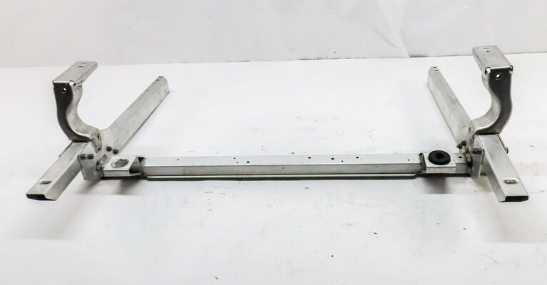 Thumbnail 4: 14-17 MERCEDES B ELECTRIC (W242) RADIATOR SUPPORT MOUNT BRACKET ASSEMBLY