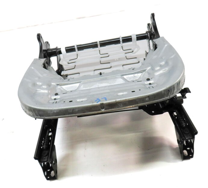 Thumbnail 3: 13-19 MERCEDES B-CLASS (W242 W246) FRONT LEFT DRIVER MEMORY SEAT TRACK w/ MOTORS