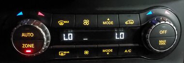 Thumbnail 2: 15-17 MERCEDES B ELECTRIC (W242) FRONT HEATER A/C TEMPERATURE CLIMATE CONTROL