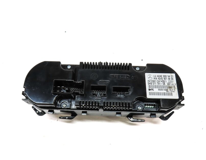 Thumbnail 6: 15-17 MERCEDES B ELECTRIC (W242) FRONT HEATER A/C TEMPERATURE CLIMATE CONTROL