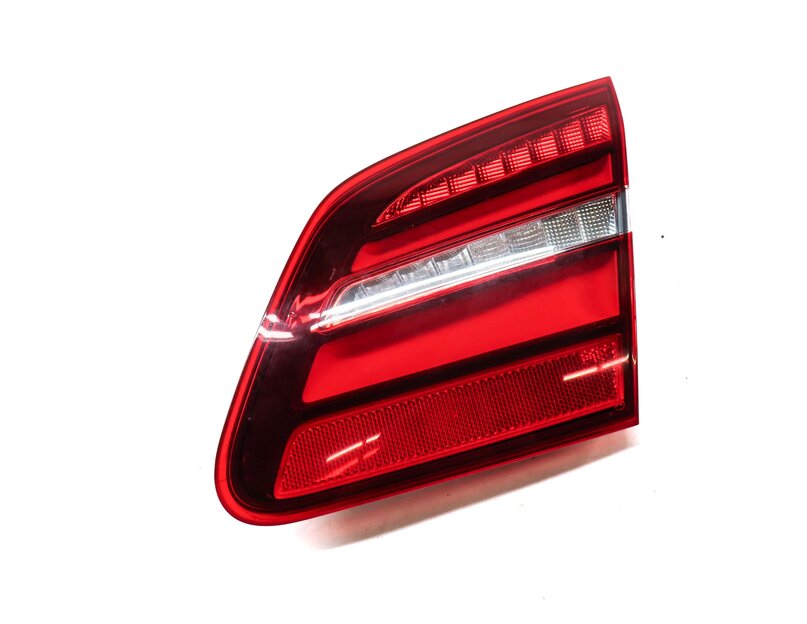Thumbnail 4: 15-19 MERCEDES B-CLASS (W242 W246) REAR RIGHT INNER GATE TAILLIGHT LIGHT LAMP
