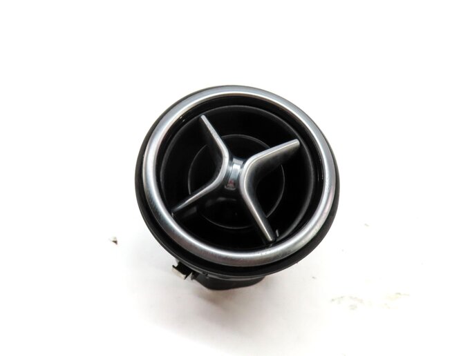 2015 MERCEDES B200e ELECTRIC (W242 W246) FRONT DASH HEATER A/C AIR VENT