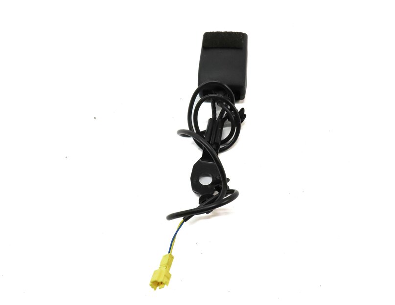 Thumbnail 4: 14-20 MERCEDES B CLA GLA (C117 W242 X156) LEFT DRIVER SEATBELT BUCKLE RECEIVER