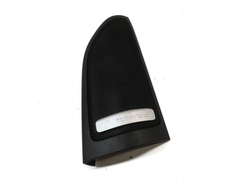 Thumbnail 3: 2015 MERCEDES B200e ELECTRIC (W242 W246) RIGHT DOOR HARMAN KARDON TWEETER TRIM
