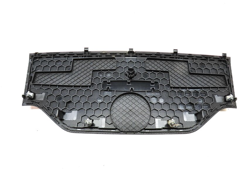 Thumbnail 5: 2015 MERCEDES B200e ELECTRIC (W242 W246) FRONT UPPER DASH SPEAKER GRILLE TRIM