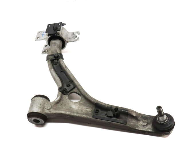 Thumbnail 2: 14-17 MERCEDES B ELECTRIC (W242) FRONT LEFT DRIVER LOWER CONTROL ARM