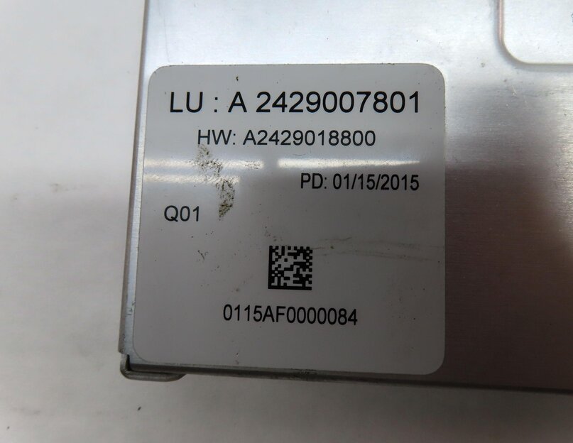 Thumbnail 5: 2015 MERCEDES B200e ELECTRIC (W242 W246) CENTRAL GATEWAY CONTROL MODULE