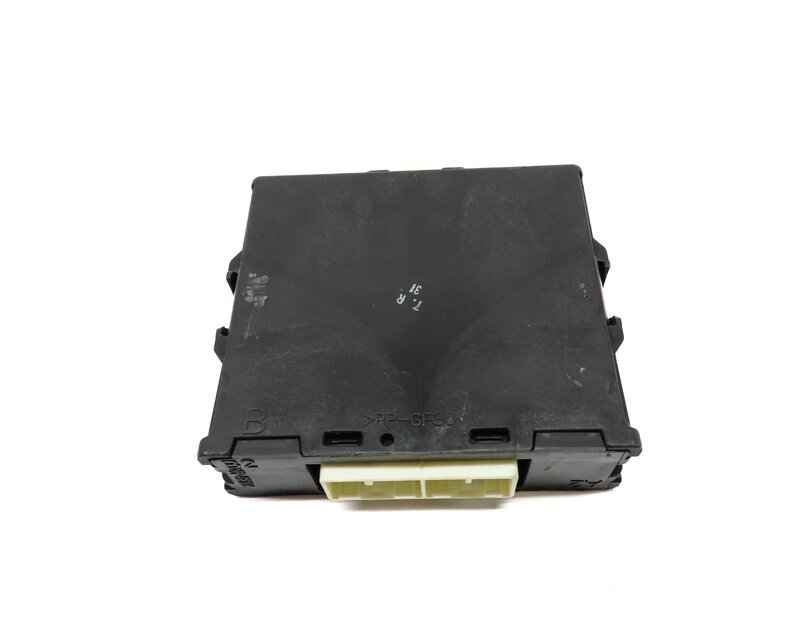 Thumbnail 5: 14-19 MERCEDES B250 CLA250 GL350 GL450 GL550 ML350 ML550 - PARKING BRAKE MODULE